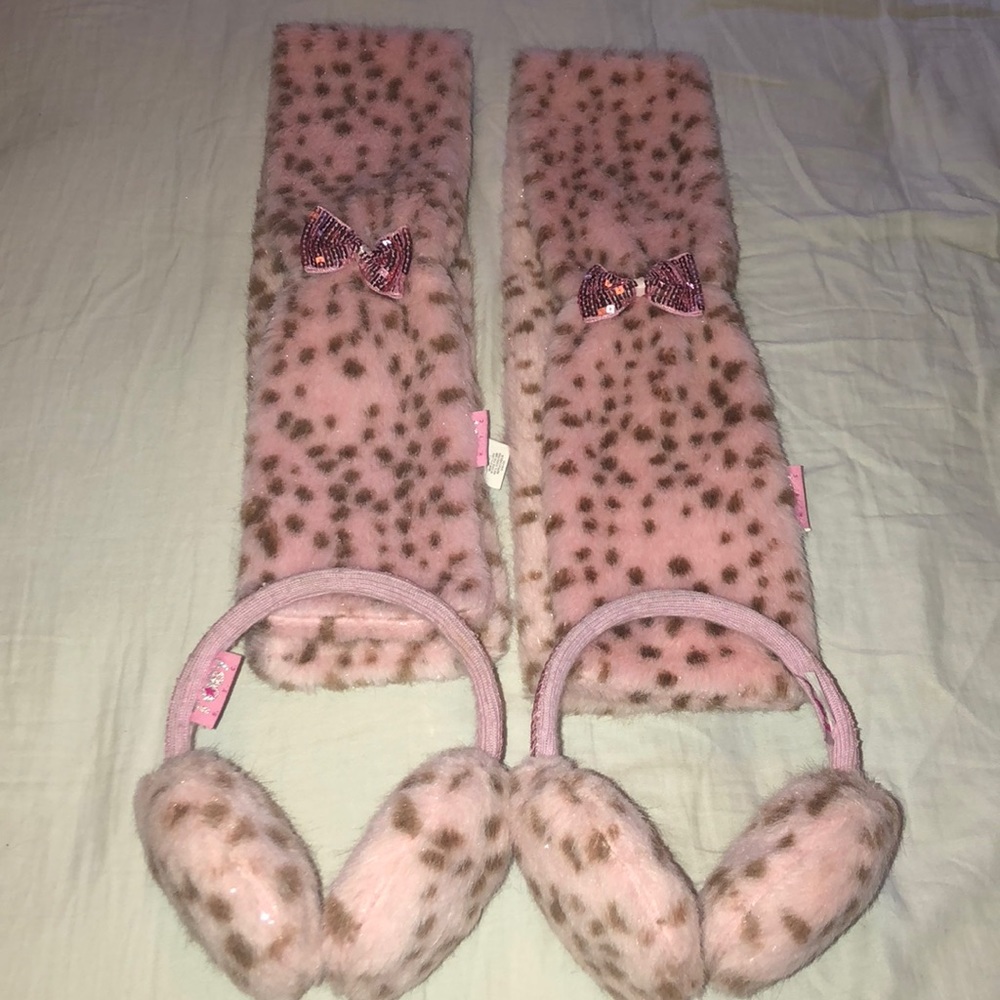 Twin scarves paired with ear muffs